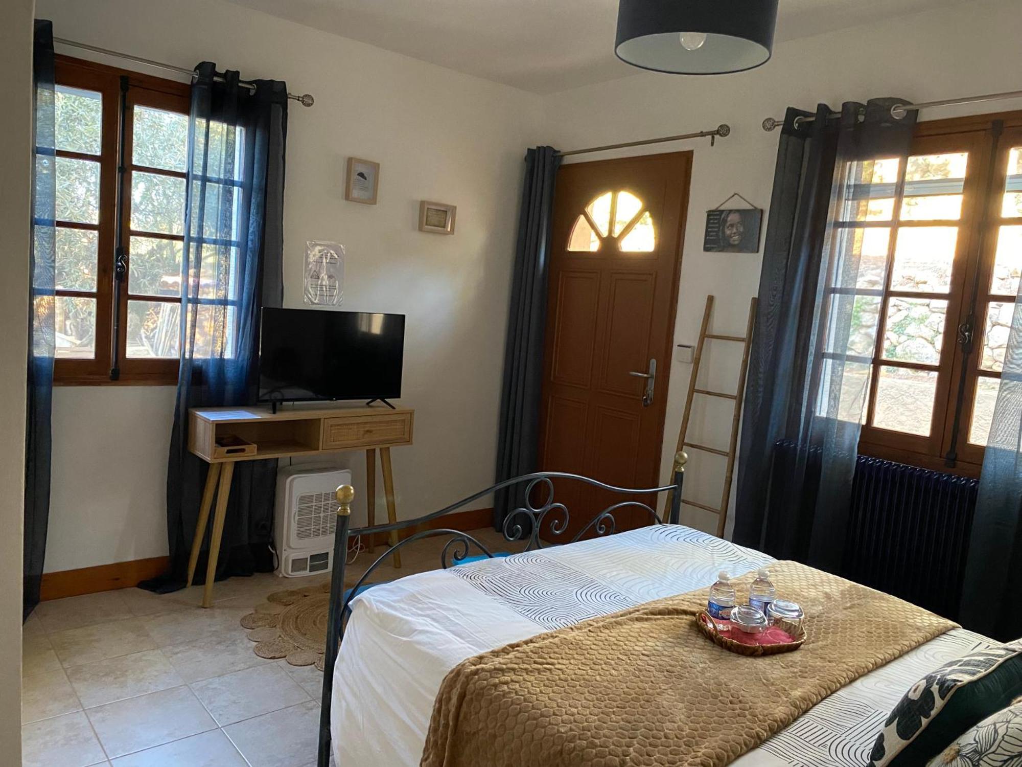Bed and Breakfast La Joséline Flayosc Esterno foto